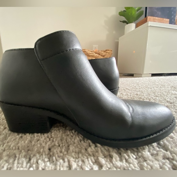 Bootie - Picture 2 of 3